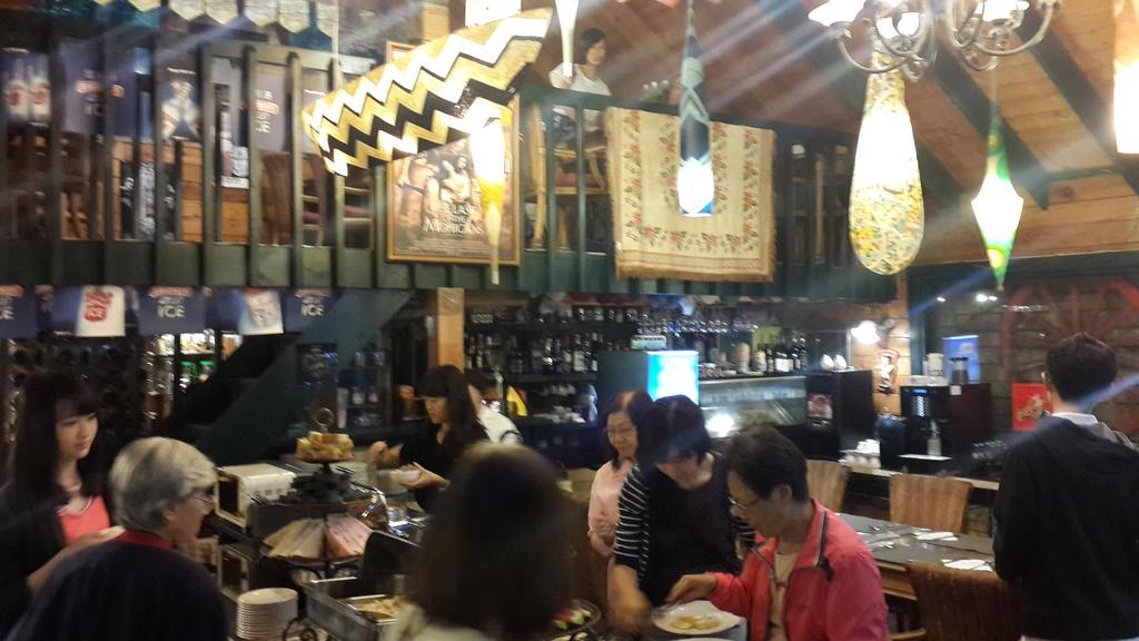 Cingjing Hanging Garden & Resort Ренай Екстериор снимка